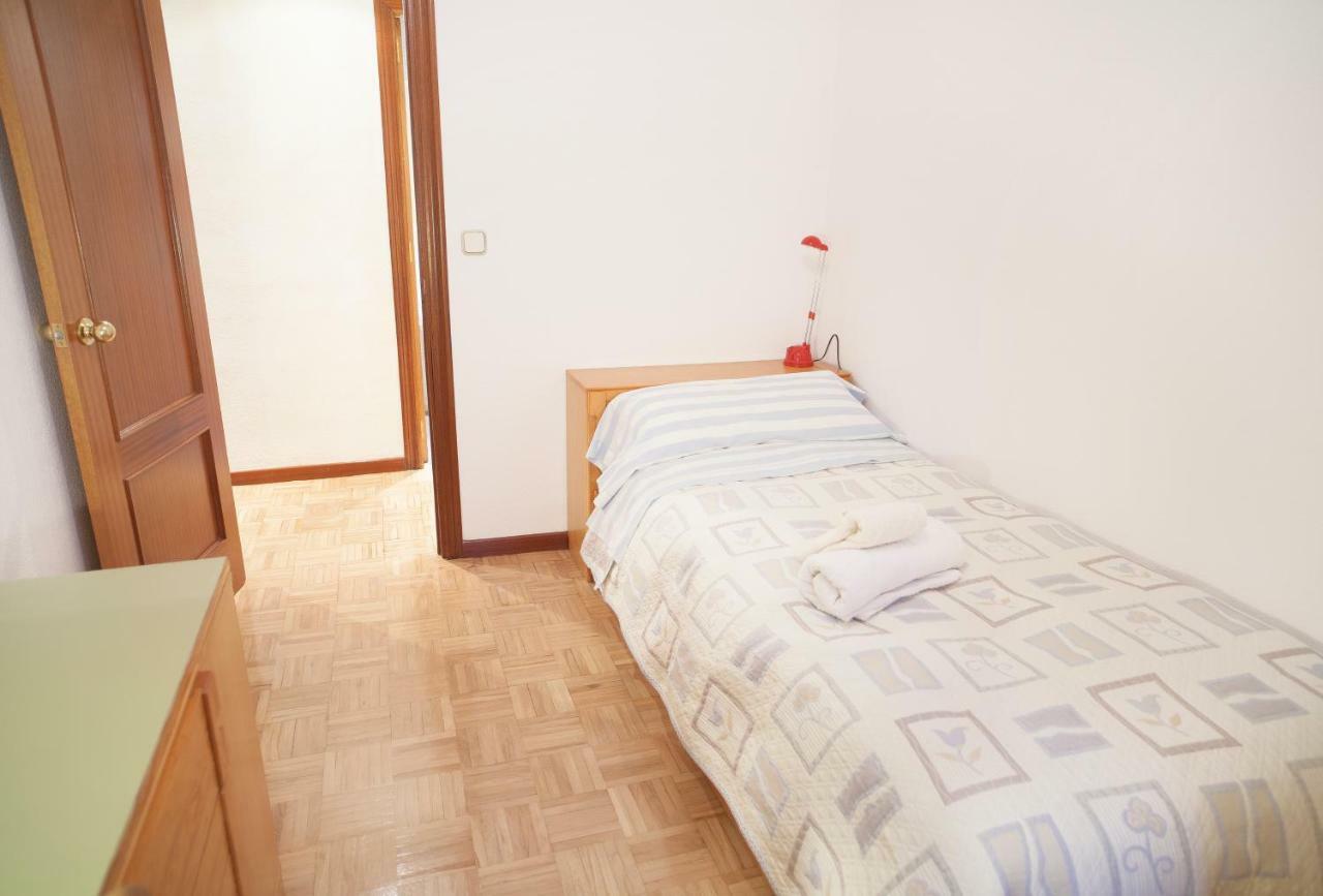 Housingleon - Muralla Bagian luar foto