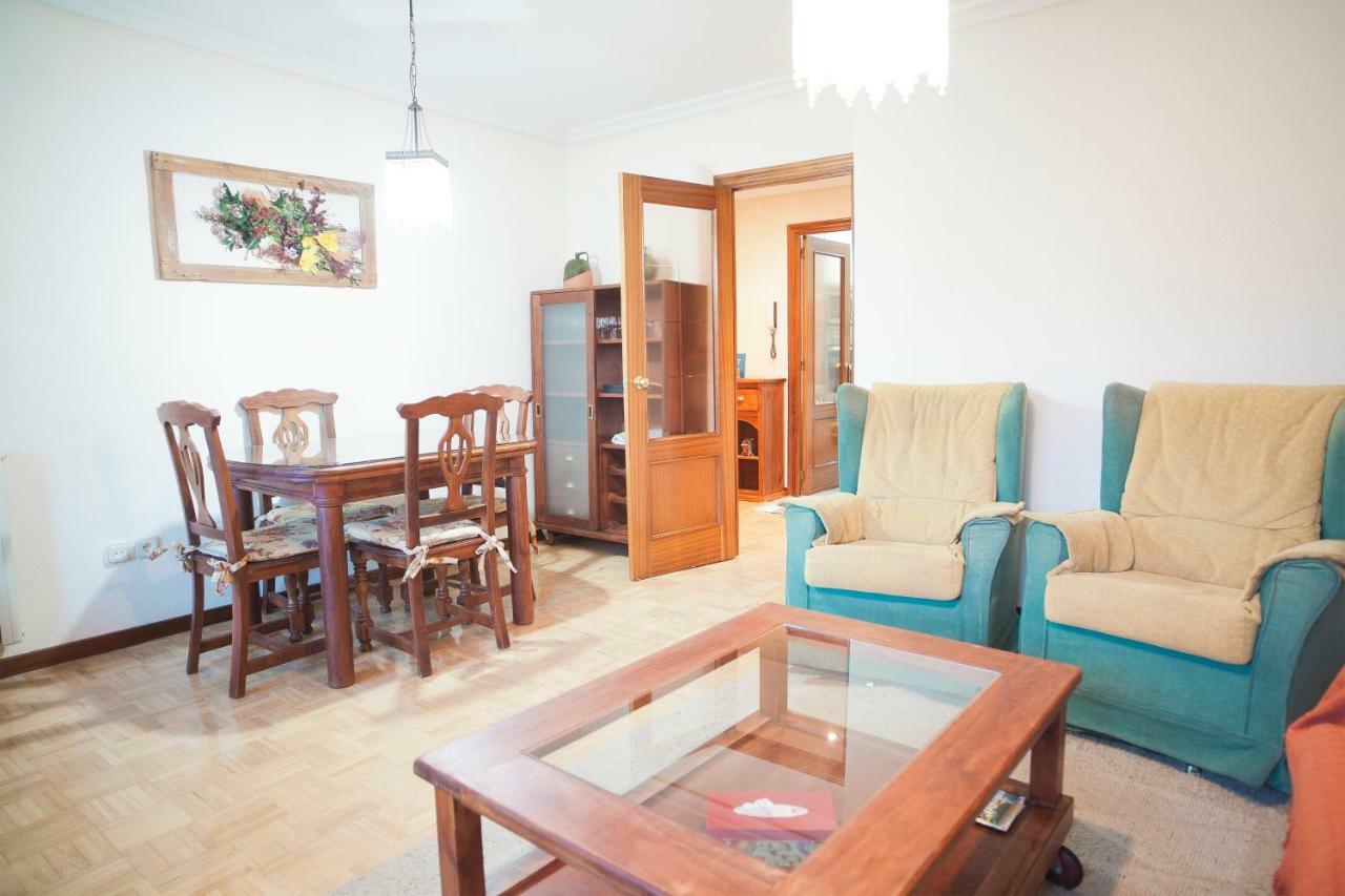 Housingleon - Muralla Bagian luar foto